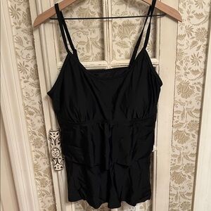 NWT black ruffle swim top